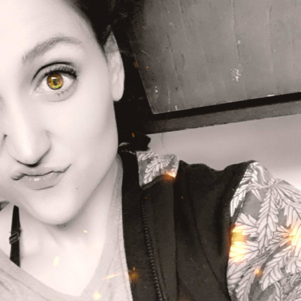 Meet your Posher, Jessica
